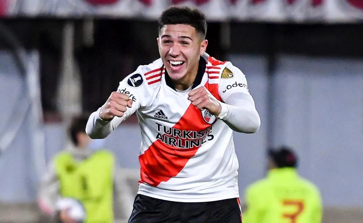 Enzo Fernández, el futbolista más buscado en este mercado de pases