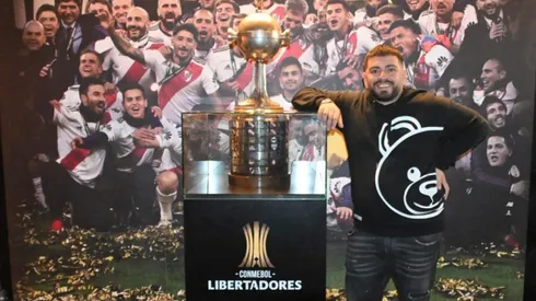 Diego Maradona Junior con la Copa Libertadores 2018.