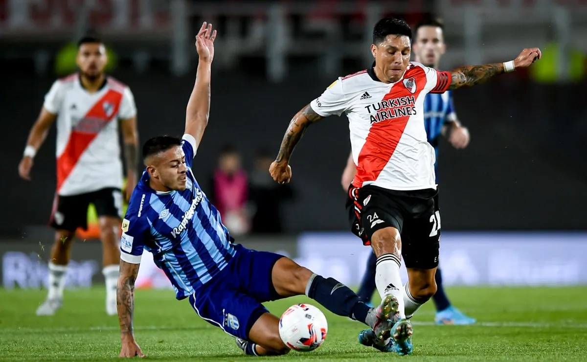El Millonario enfrenta a Atlético Tucumán por la Liga Profesional.