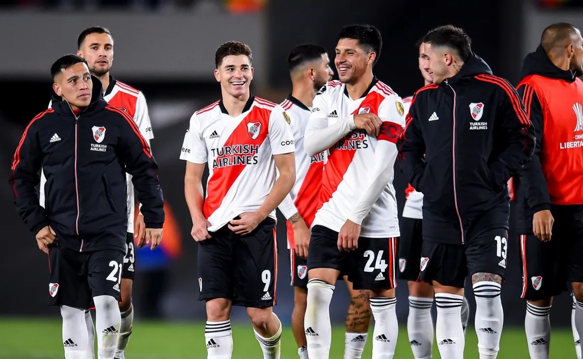 El Millonario terminó puntero e invicto en la fase de grupos y ahora va por Vélez en los octavos.