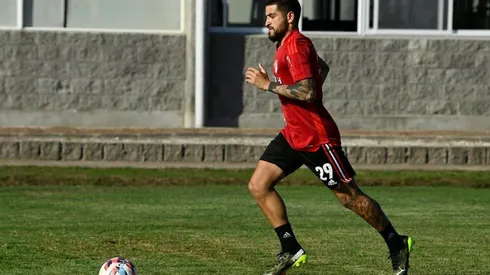 Elías Gómez gana en confianza y se anima a tirar lujos.