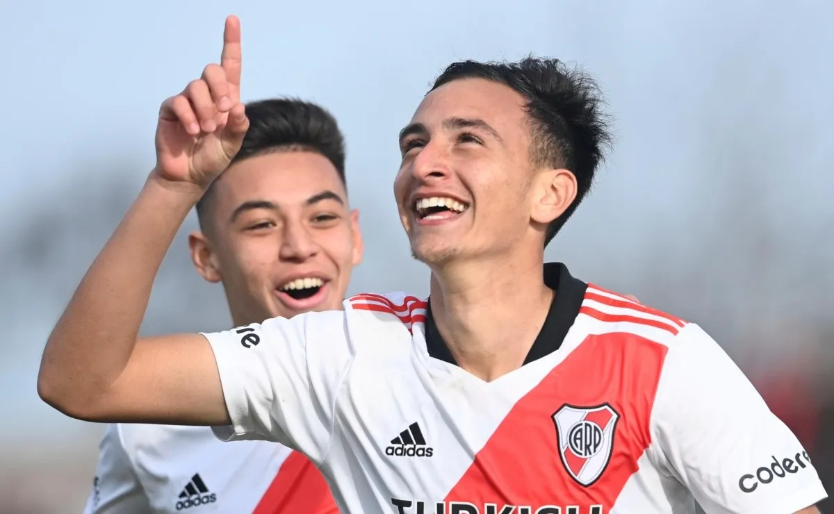 Federico Moreno marcó el primer gol de River en la victoria frente a Defensa y Justicia.