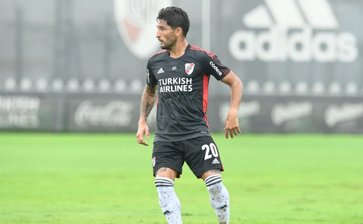 Milton Casco arrastra una lesión muscular que lo mantendrá al margen del debut.