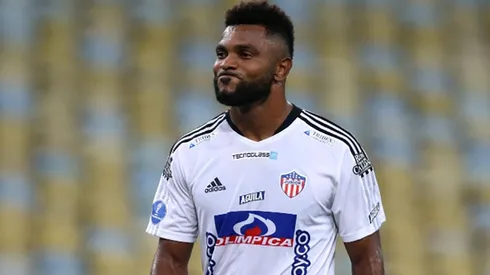 Los dirigentes ya iniciaron las gestiones por el delantero colombiano de Junior de Barranquilla.