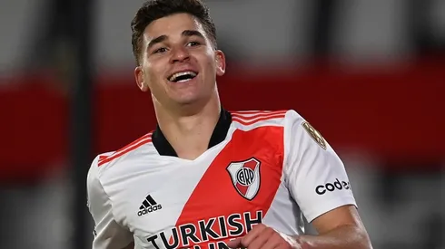 La extraordinaria actuación de Julián Álvarez en el duelo entre River y Alianza Lima por la Copa Libertadores llegó a los principales medios del mundo.