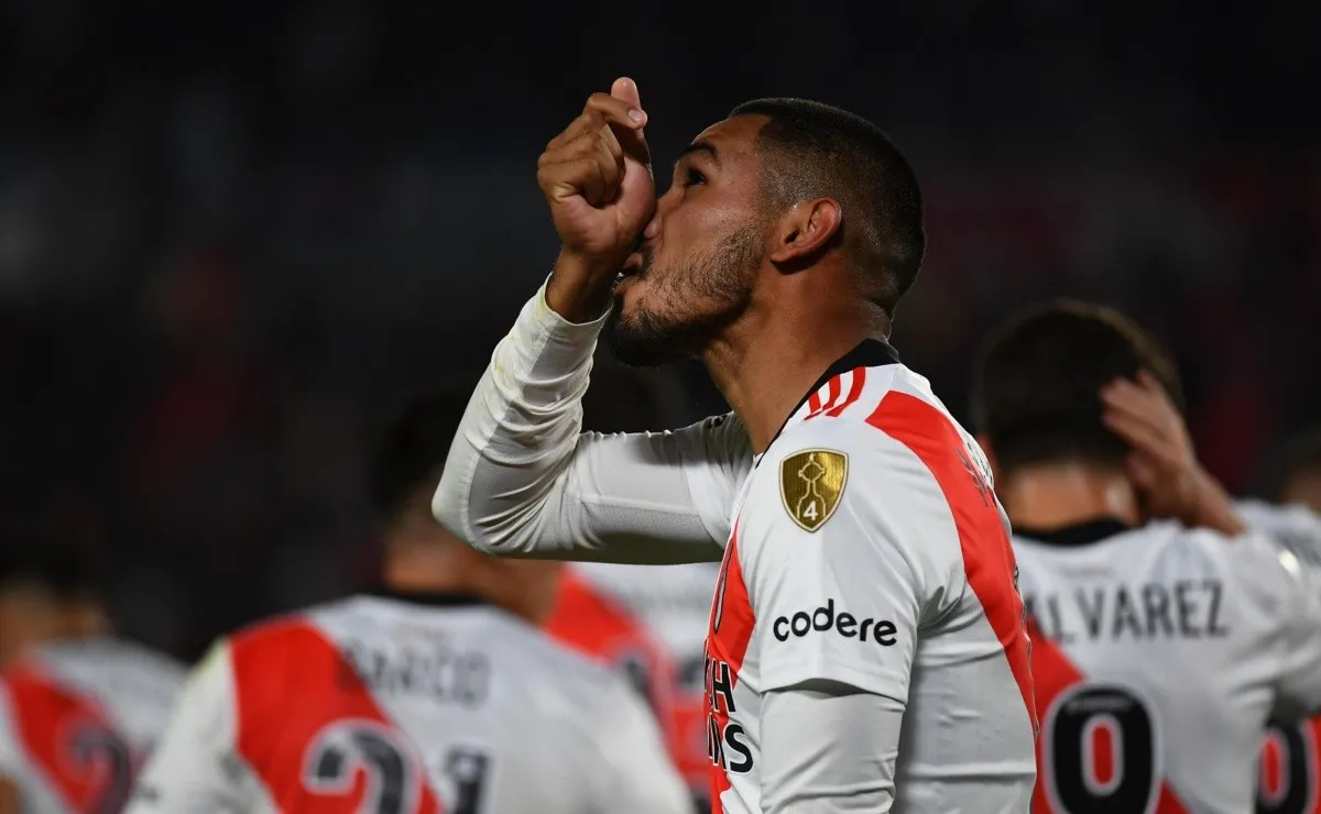 David viene de marcarle un gol a Colo Colo en la goleada 4-0 por la quinta fecha de la fase de grupos de la Libertadores.