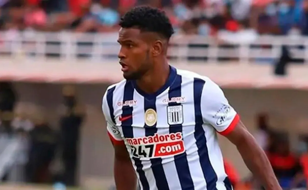 Aldair Rodríguez, el jugador que lesionó a Rojas, cumplirá este miércoles con las fechas de suspensión que le aplicó la Conmebol.