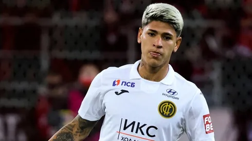 El colombiano firmó un nuevo contrato con su club hasta el año 2026.