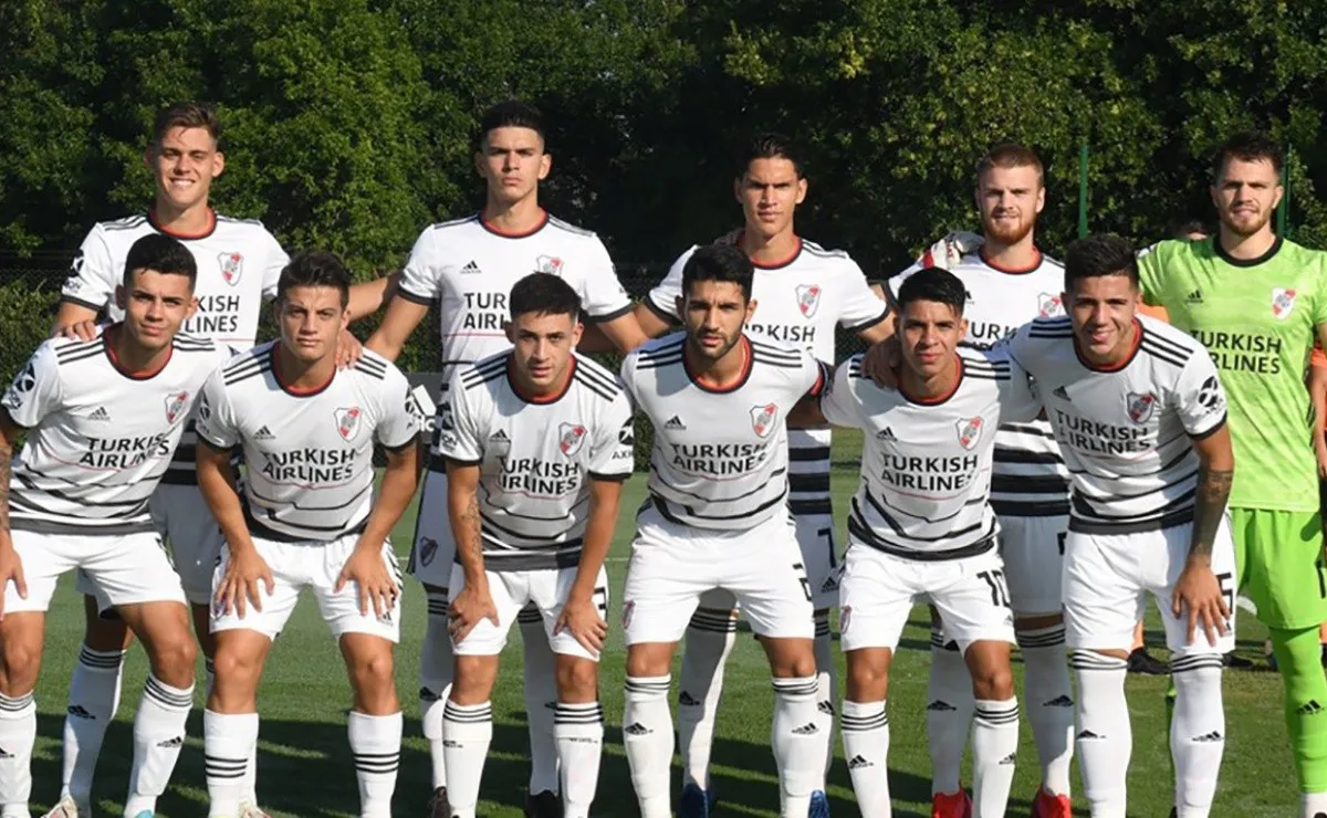 El ex jugador de la Reserva del Millonario se recupera de una grave lesión.