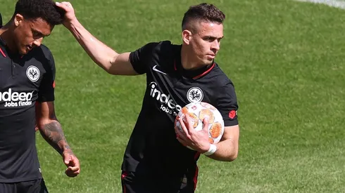 El Comandante volvió a marcar en Alemania