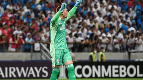 El Pulpo agigantó como nunca su figura y fue el mejor de la cancha contra Fortaleza.