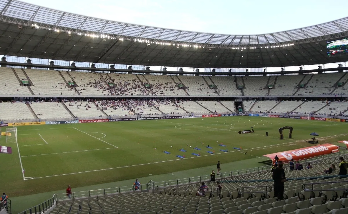 River jugará el jueves contra Fortaleza en el Arena Castelão, un estadio con capacidad para 65 mil personas.