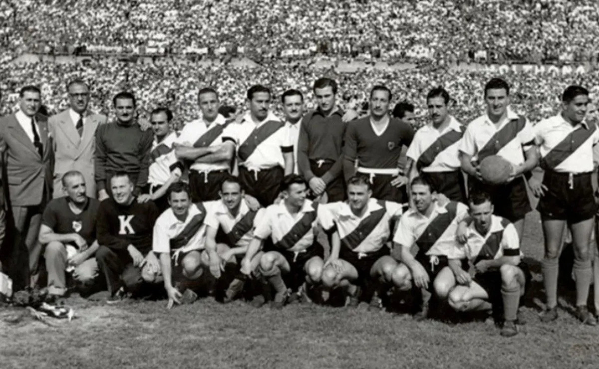 El amistoso entre River y Torino Símbolo, días después de la tragedia, terminó 2 a 2.