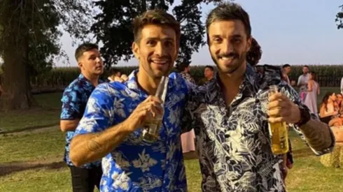 Leo Ponzio y Nacho Scocco siguen tirando paredes fuera de la cancha