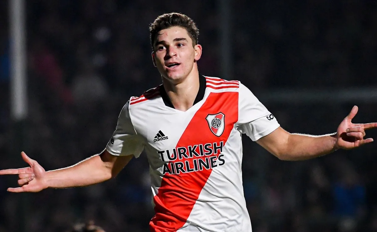 La Araña marcó un triplete frente a Sarmiento en Junín y recuperó su nivel.