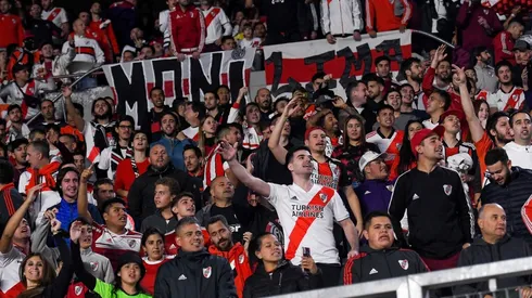 hinchas river monumental