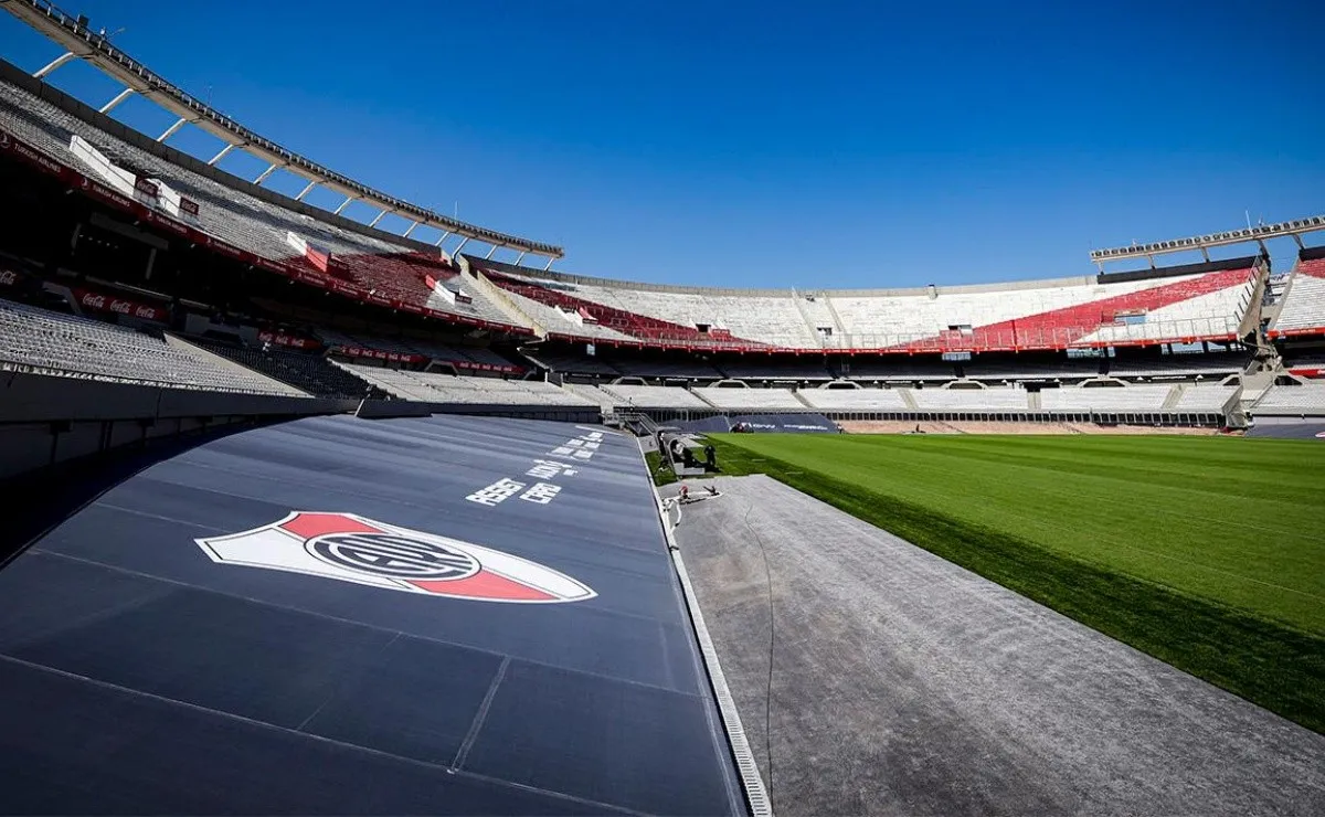 Los hinchas de River agotaron por los próximos cinco años las plateas San Martín Baja Inferior, por otro lado están casi agotados los palcos de la Centenario Media.