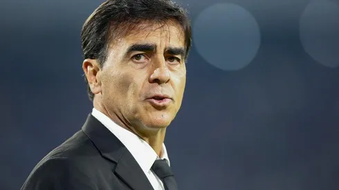 Gustavo Quinteros analizó el partido entre River y Colo Colo por la Copa Libertadores y además de elogiar lo realizado por el Más Grande se quejó de la actuación del árbitro.