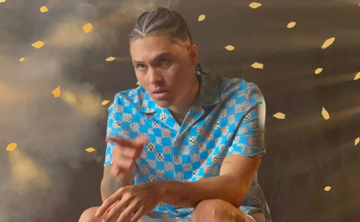 Juanfer Quintero también la rompe en su faceta como cantante