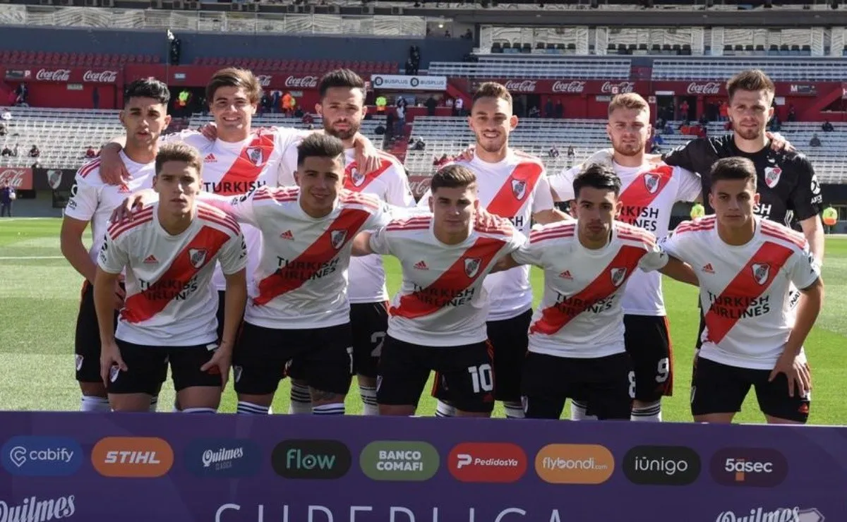 Ayer en Reserva, hoy figuras en Primera: la última vez que jugó la Tercera en el Monumental