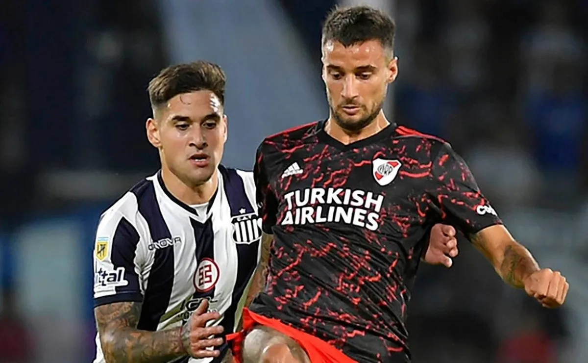 Emanuel Mammana jugó su primer partido como titular desde su regreso a River ante Talleres y si bien no brilló tuvo un rendimiento más que correcto como lateral por derecha.