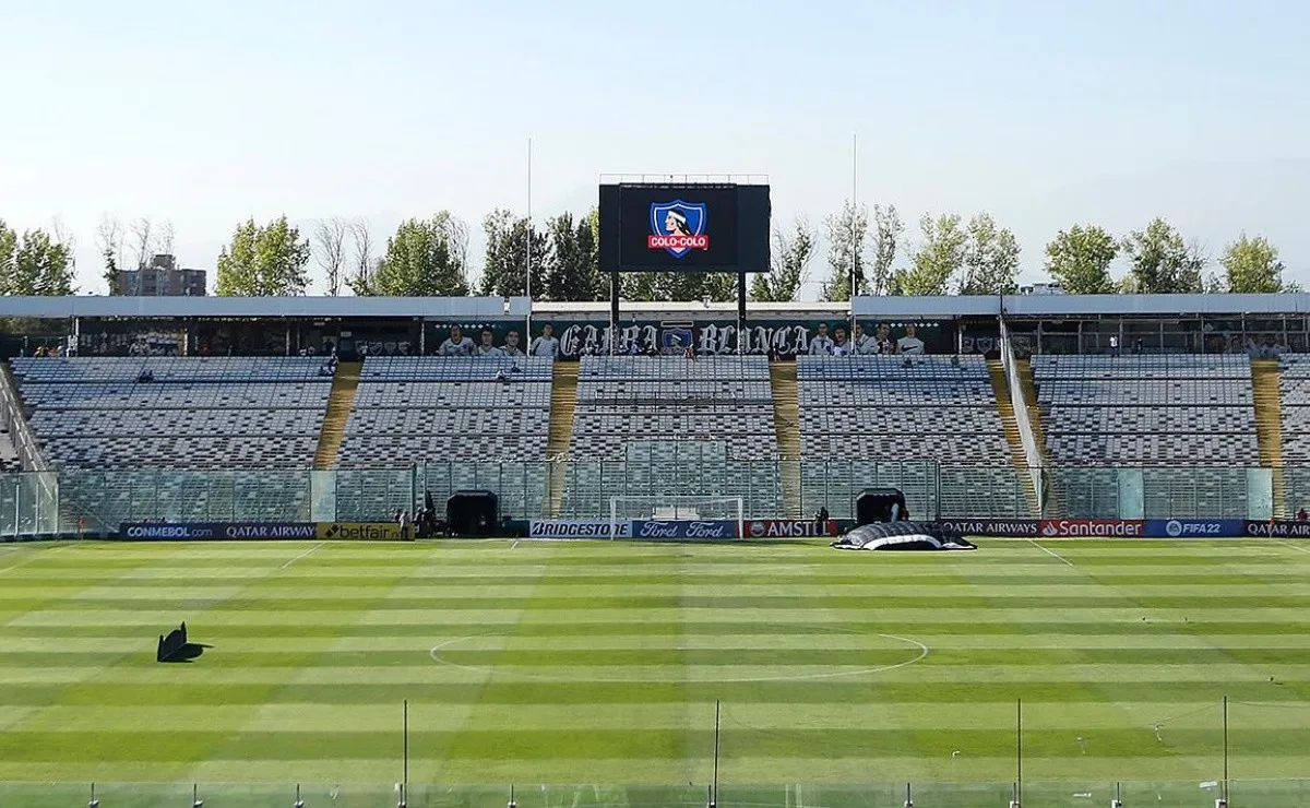Colo Colo informó que habilitará la venta de entradas para dos mil hinchas de River que quieran ir alentar al equipo de Marcelo Gallardo por la Copa Libertadores.