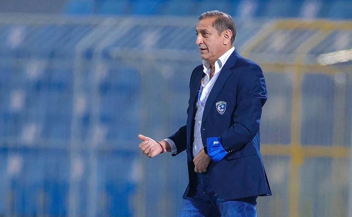 Ramón Díaz, el ídolo de River que triunfa en Arabia Saudita con Al-Hilal, su equipo acumula doce triunfos consecutivos.