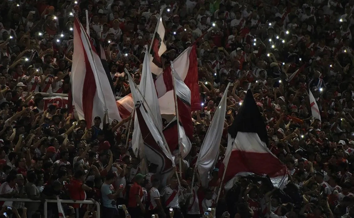 Unos 10.500 hinchas de River estarán presentes en el Mario Alberto Kempes para alentar al equipo de Marcelo Gallardo.