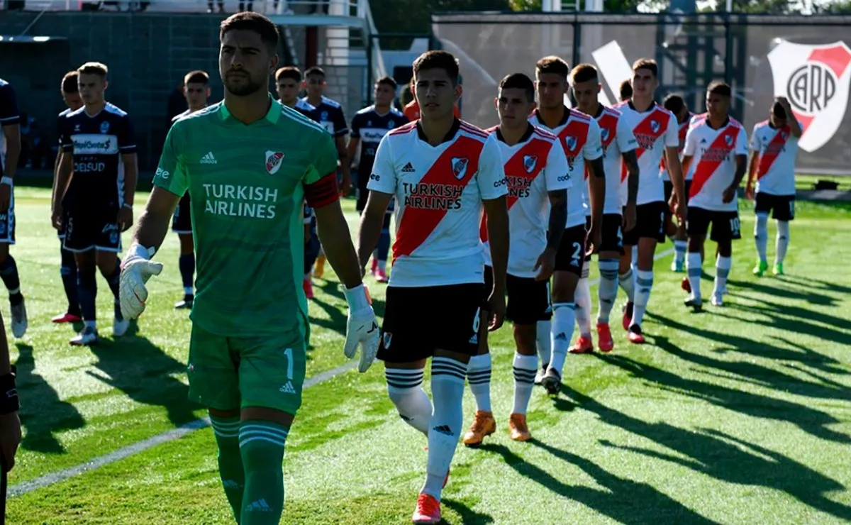 El Millonario juega desde las 11 de la mañana frente a Talleres en Córdoba.