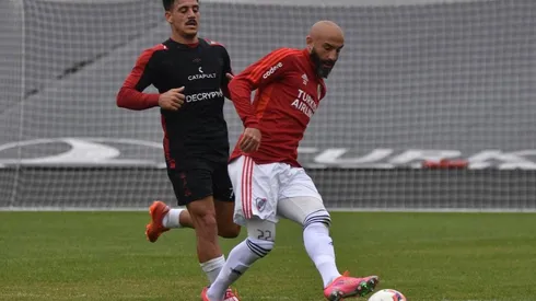 Javier Pinola sufrió la distensión del bíceps femoral derecho y será baja en River por los próximos cinco partidos, cuatro de ellos por la Copa de la Liga y el restante por la Libertadores.