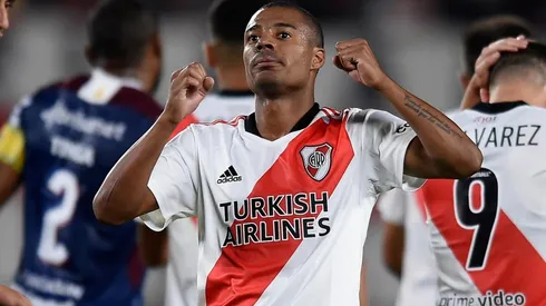 El uruguayo fue la figura de la cancha en el triunfo frente a Fortaleza.