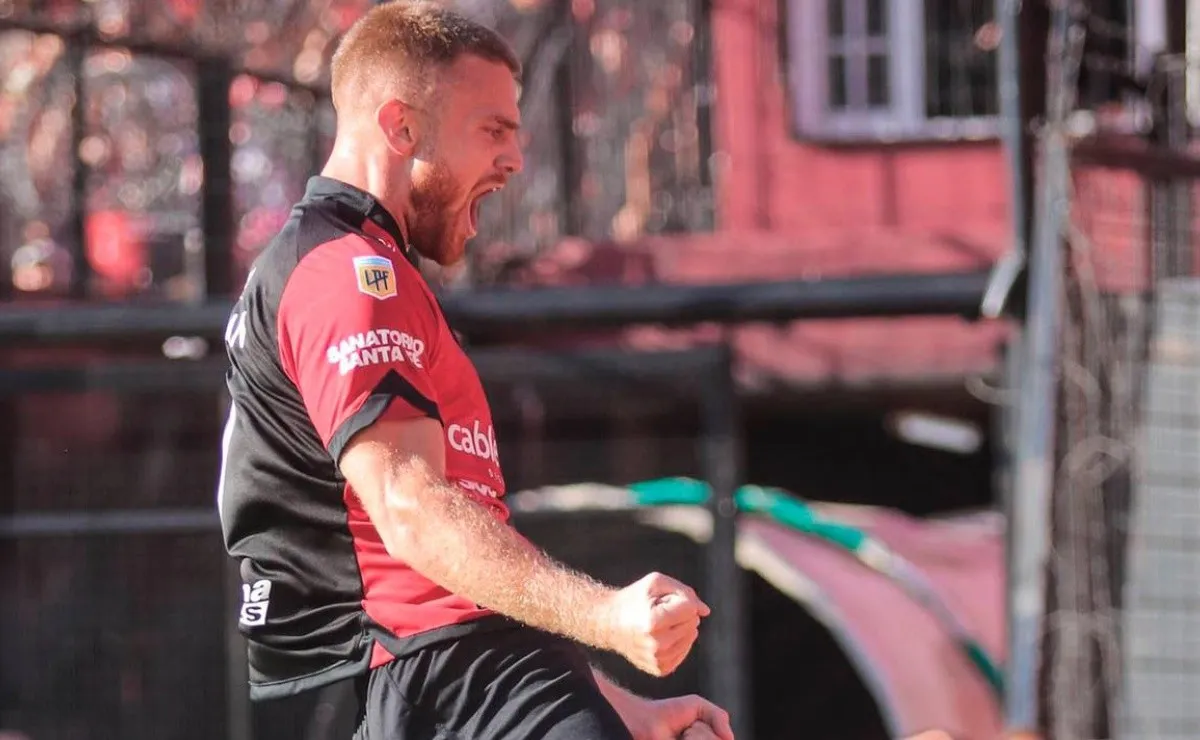 Lucas Beltrán tiene un gran presente en Colón pero el delantero podría volver a River a mitad de año sin que el Más Grande tenga que pagar nada.