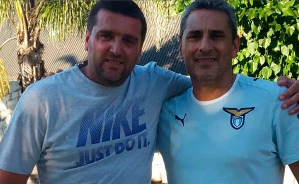 La Bruja Berti junto a Hernán Díaz, dos referentes absolutos de River en la década del 90.