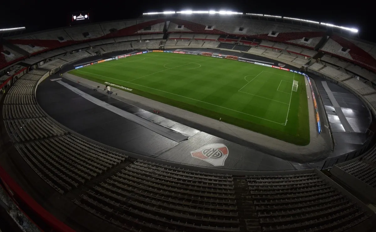 El Estadio Monumental cambió de nombre el pasado 5 de abril y Antonio Vespucio Liberti ya no figura más en él.