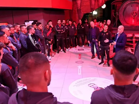 El plantel recorrió el Museo River antes de la concentración