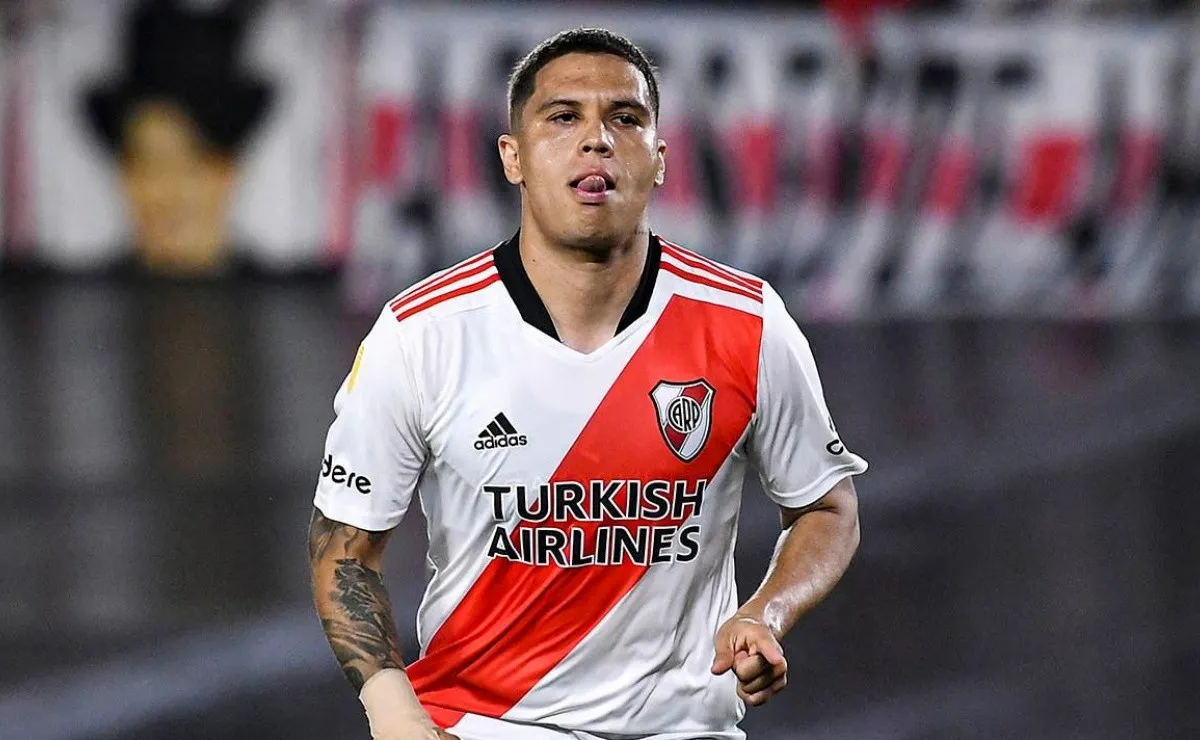 Juan Fernando Quintero es una de las claves de este River, estuvo presente en todos los partidos del semestre y en la mayoría de ellos se destacó.