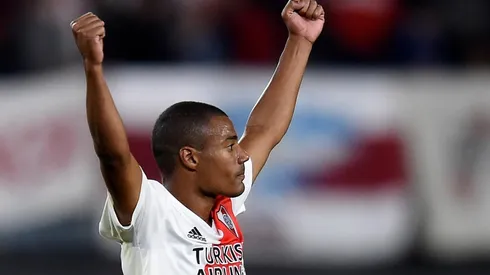 El festejo del uruguayo en el 2-0 contra Fortaleza.