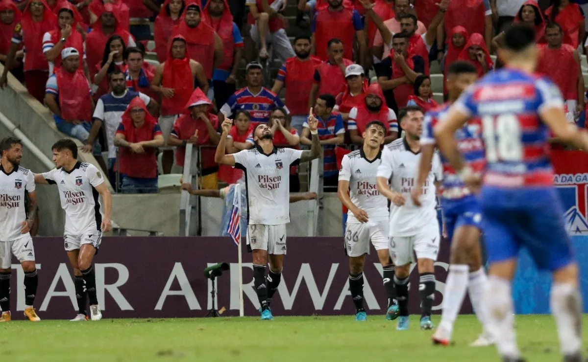 Colo Colo sorprendió en Brasil y venció a Fortaleza por el grupo de River