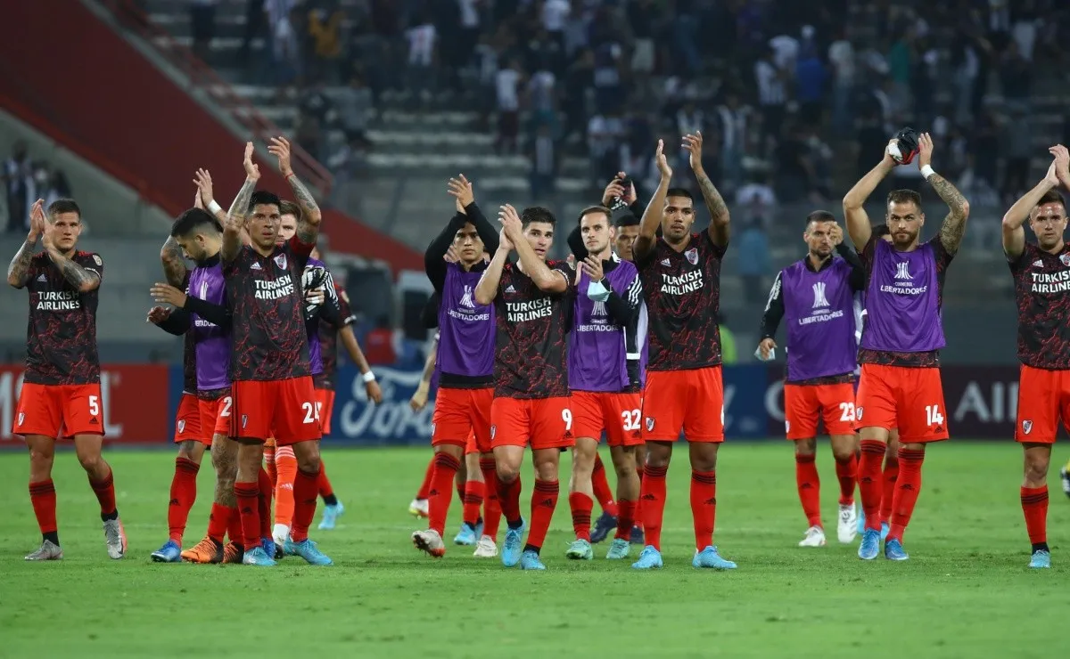 El plantel del Millonario