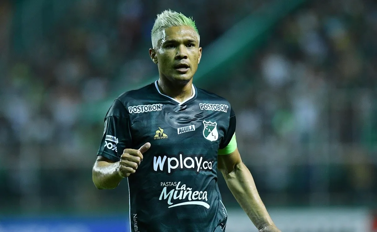 El ex delantero del Millonario instaló la duda respecto a su futuro como jugador profesional.
