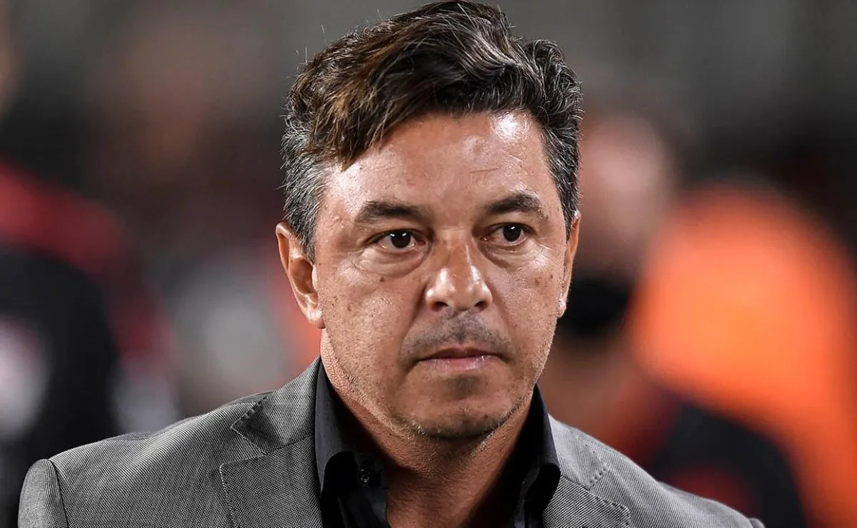 Gonzalo Jara, histórico defensor de la Selección de Chile postuló al Muñeco para dirigir a su selección.