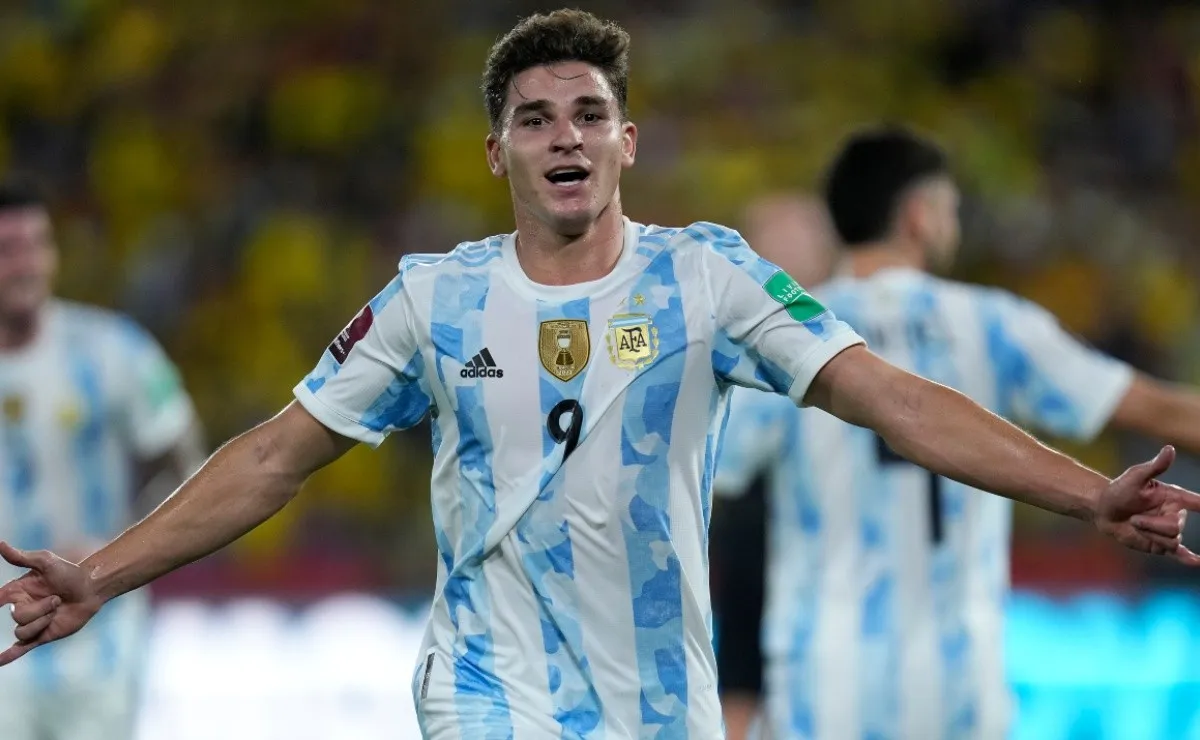 Ecuador v Argentina - FIFA World Cup Qatar 2022 Qualifier