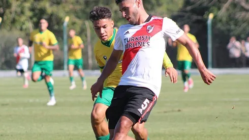 La Reserva de River cayó 2 a 0 ante Defensa y Justicia, el equipo de Jonathan La Rosa sufrió las expulsiones de Petroli y Alfonso.