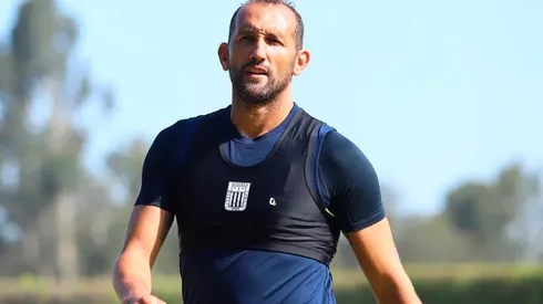 Hernán Barcos habló luego del sorteo de la Copa Libertadores y no dudó a la hora de decir que River es el gran candidato a quedarse con el grupo.