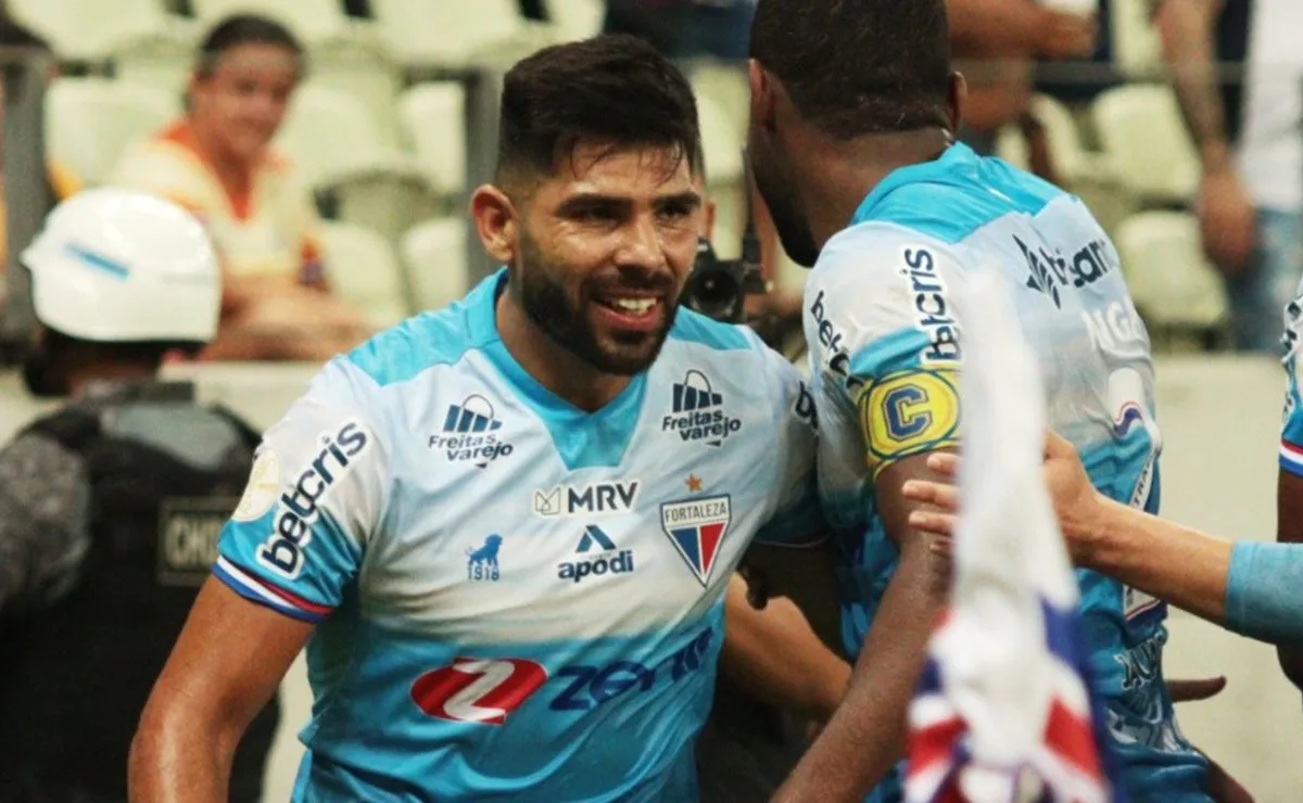 El jugador argentino la está rompiendo en el fútbol brasileño.