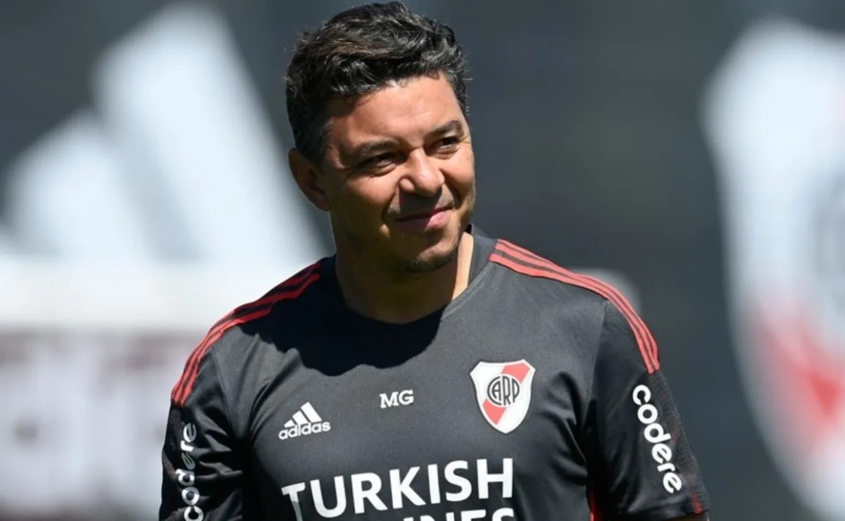 El Muñeco sigue dándole rodaje a los juveniles con el plantel profesional.