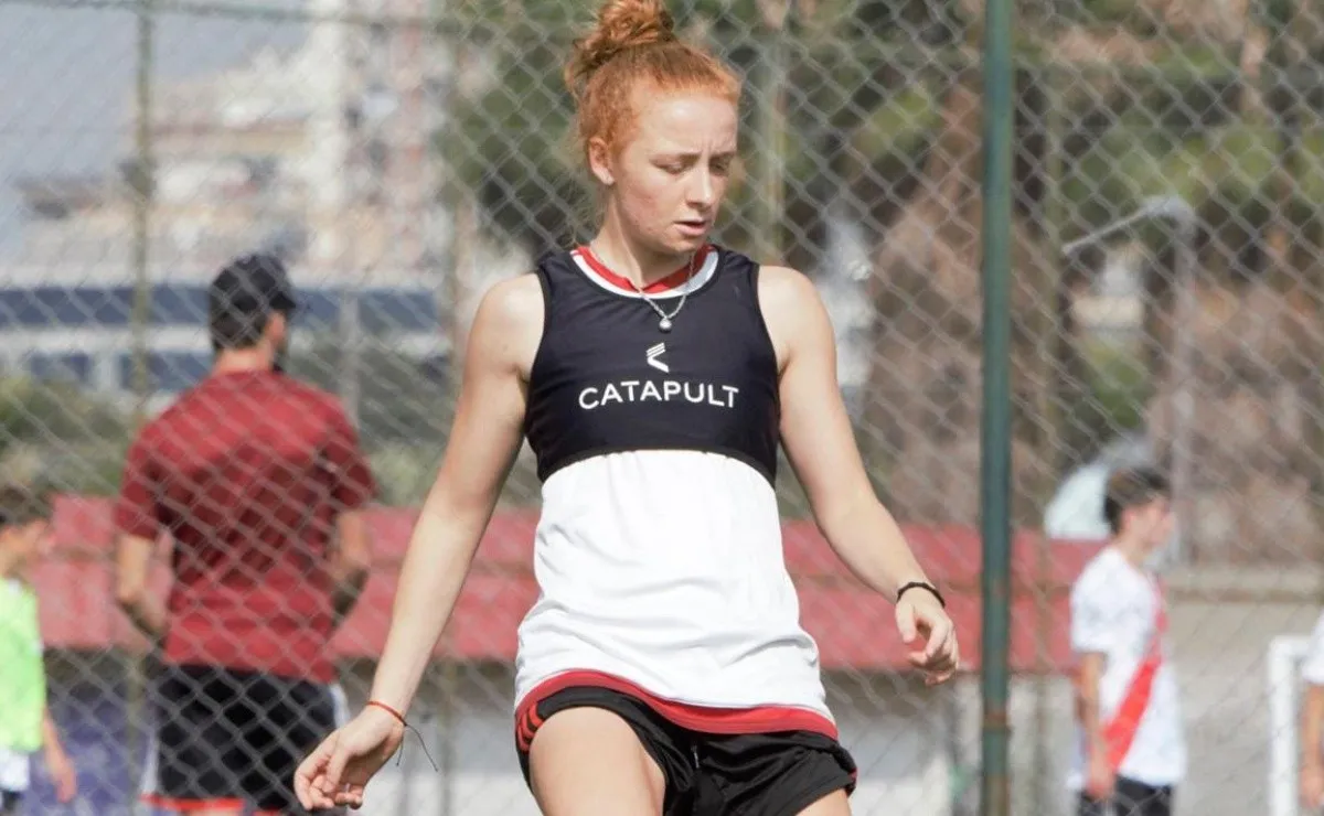 Justina Moricillo, capitana del primer equipo de River, habló de sus inicios en el club, la llegada del nuevo cuerpo técnico y las conquistas del fútbol femenino en los últimos años.