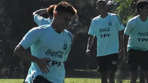 El enganche del Millonario fue titular en el amistoso de la Selección Sub-17 contra Uruguay.