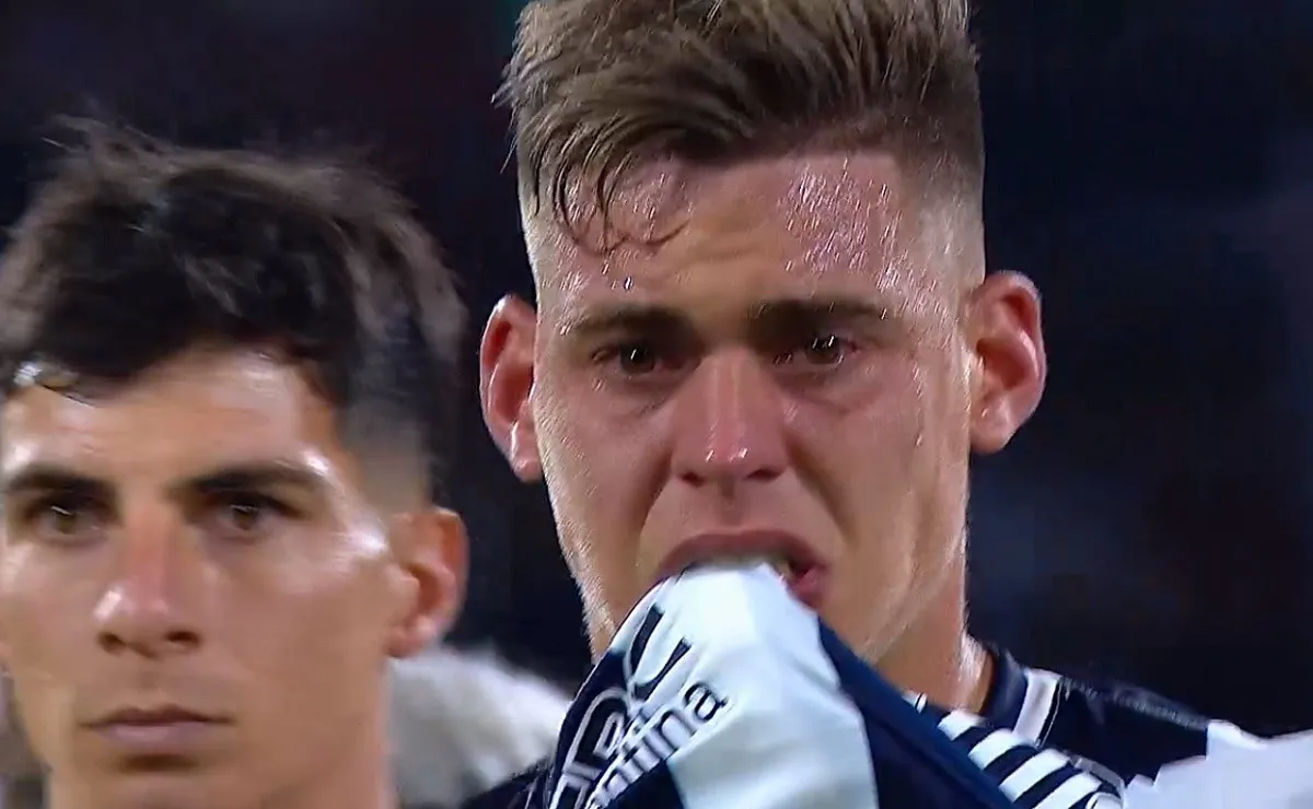 Federico Girotti, dolorido tras una nueva derrota de Talleres