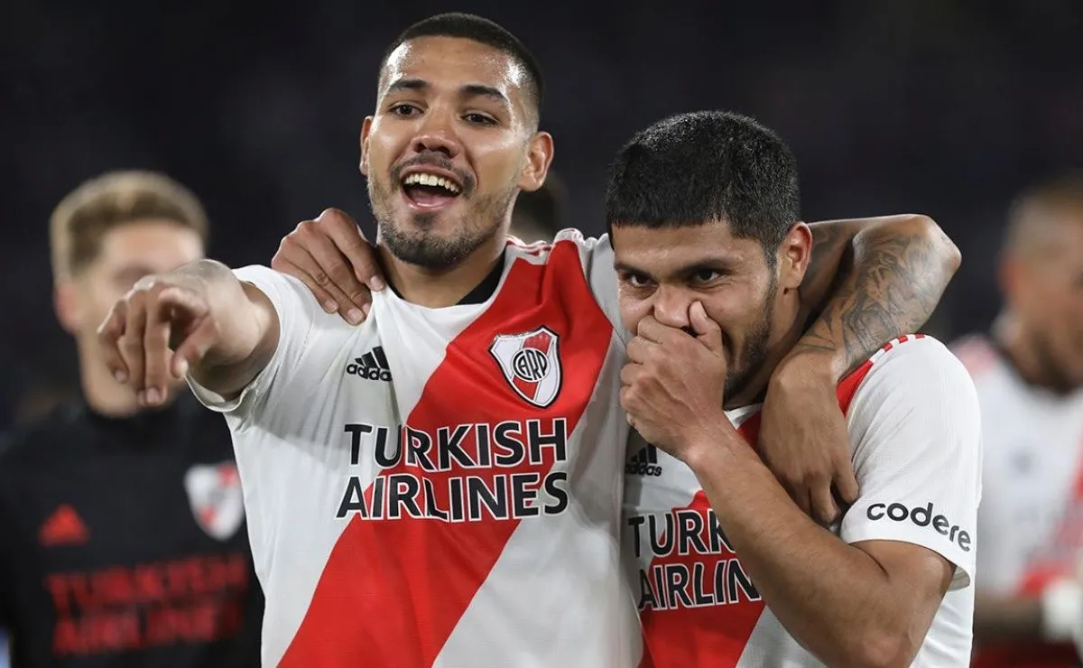 David Martínez evoluciona favorablemente de su lesión y llegaría al superclásico.